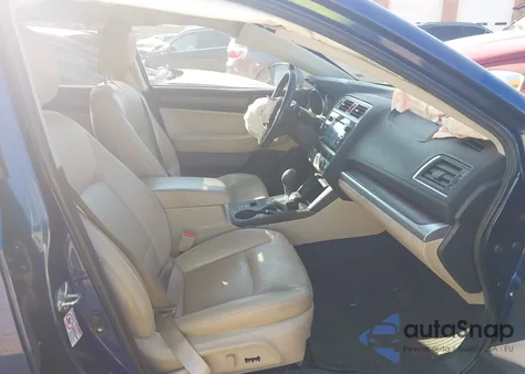 2015 Subaru Outback 2.5I Limited z USA, uszkodzony, nr VIN 4S4BSBNC7F3357566